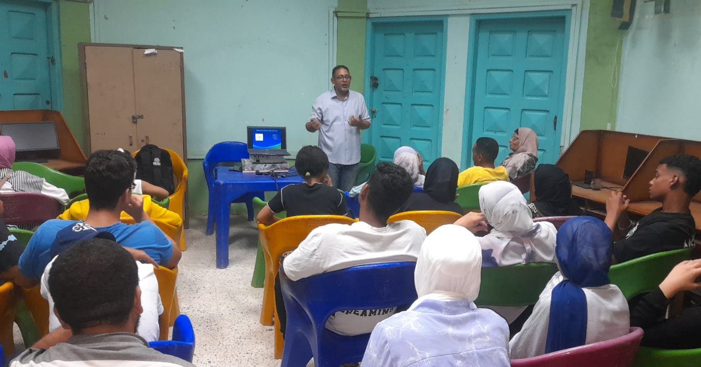 Awareness Seminar at Sahel Youth Center on Climate Change and Its Multiple Impacts